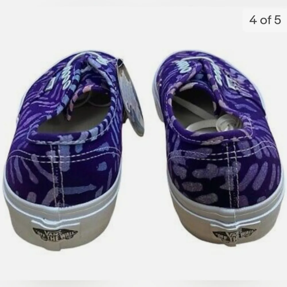 Vans Authentic Off the Wall Della Batik/Multi purple Unisex US  W7.5/ M6 VN-1_4